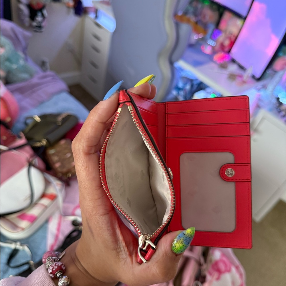 Kate Spade coral Leather Wallet - Picture 4 of 4
